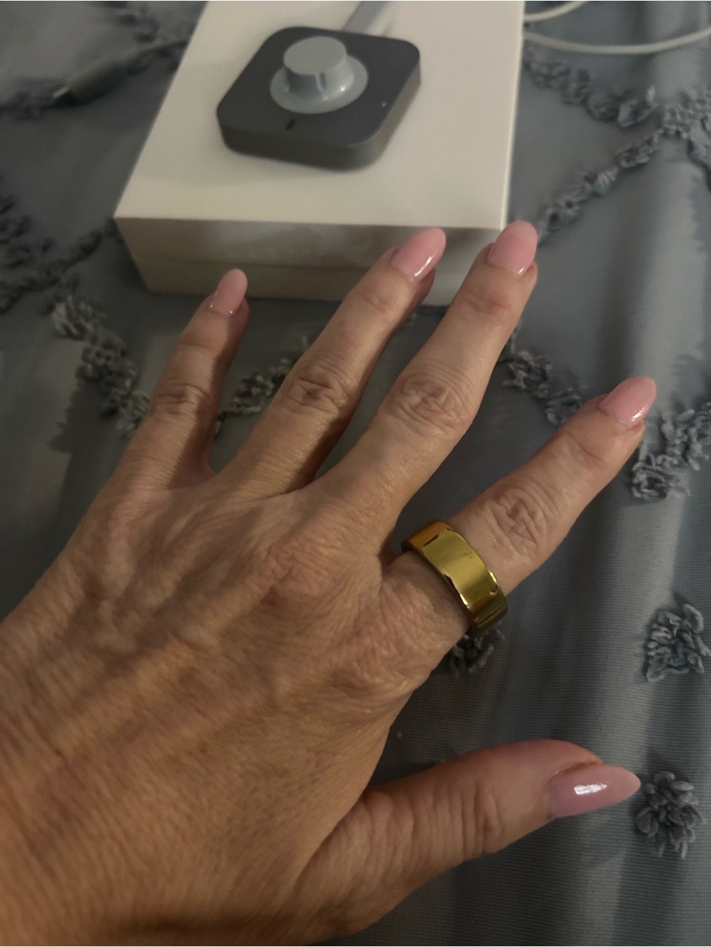 Oura Ring Gold Tone Ring - Shiny Finish